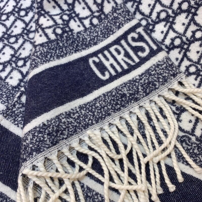 Diro Printed Cloak-140 x 180CM - Image 4