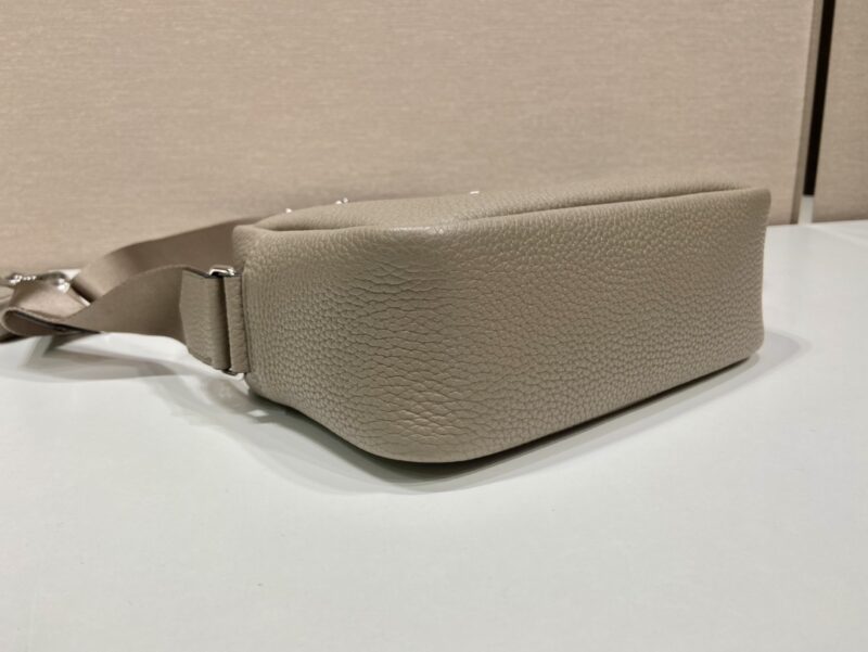 Prada 1BH182 Crossbody Bag -22*14.5*8CM - Image 4