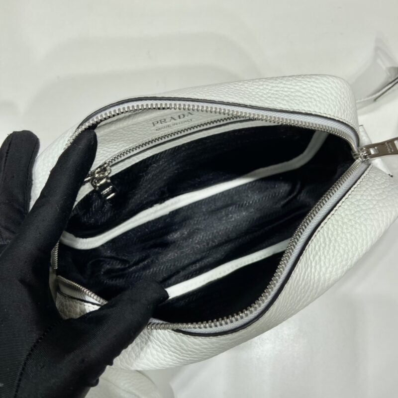 Prada 1BH182 Crossbody Bag -22*14.5*8CM - Image 8