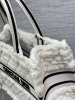 Diro Small Book Tote-26*8*22CM - Image 3