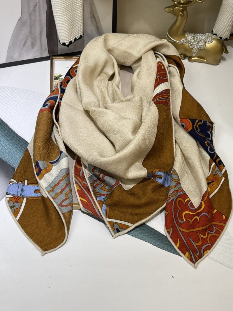 Hermes Square Towel-140*140CM - Image 7