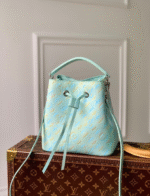 Louis Vuitton M46023 NeoNoe BB Handbag-20*20*13CM