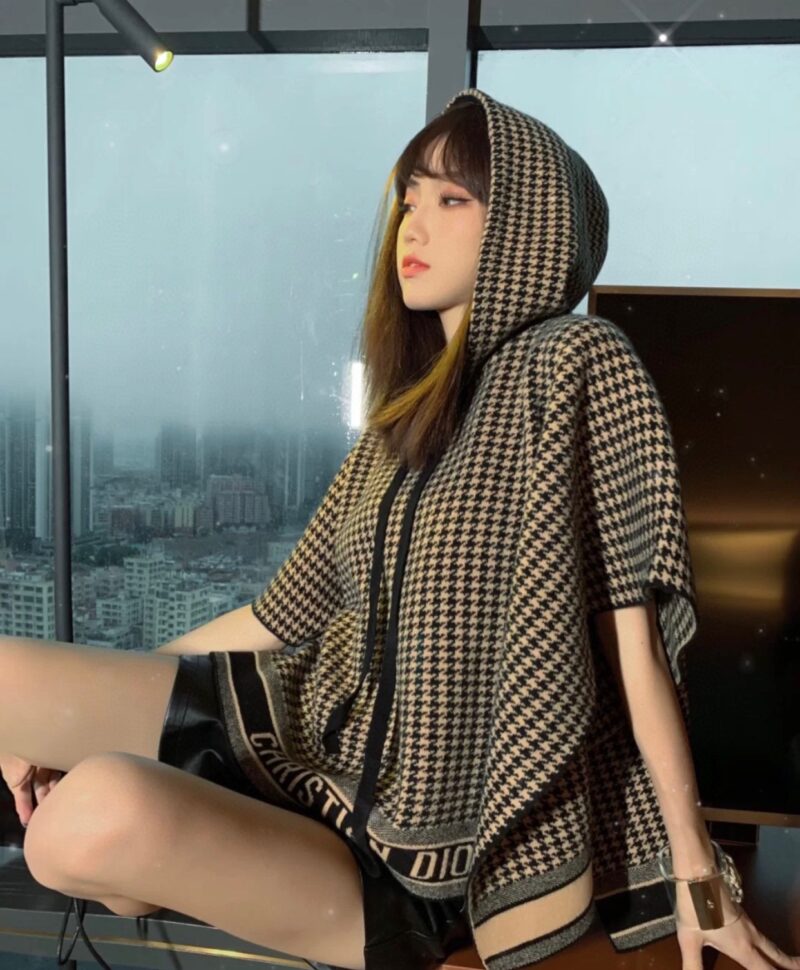 Diro Cloak - Image 12