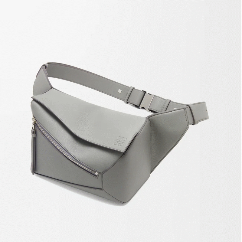 LOEWE Small Puzzle bumbag in calfskin - Image 4