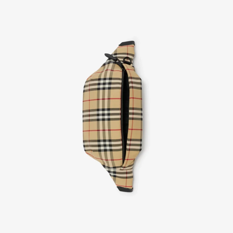 Burburry Belt Bag - Image 3