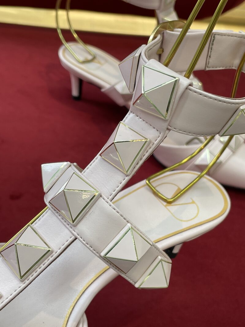 Valentino 2022SS Heels(Size:35-42) - Image 7