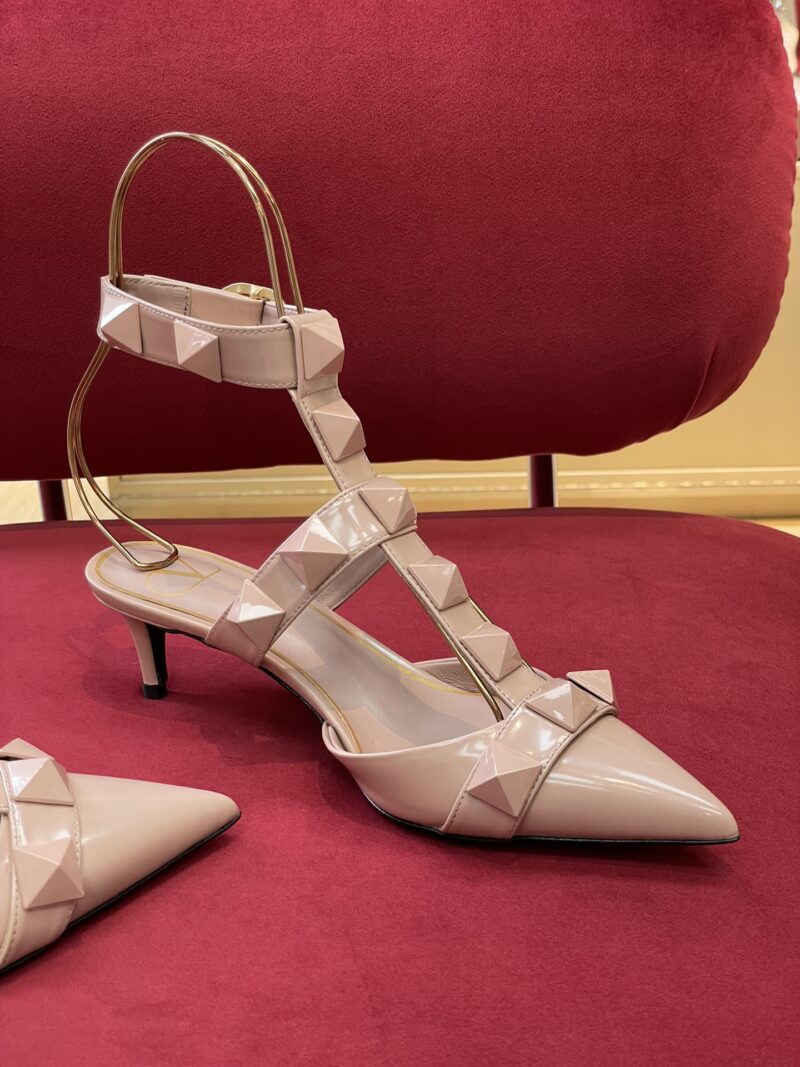 Valentino 2022SS Heels(Size:35-42) - Image 4