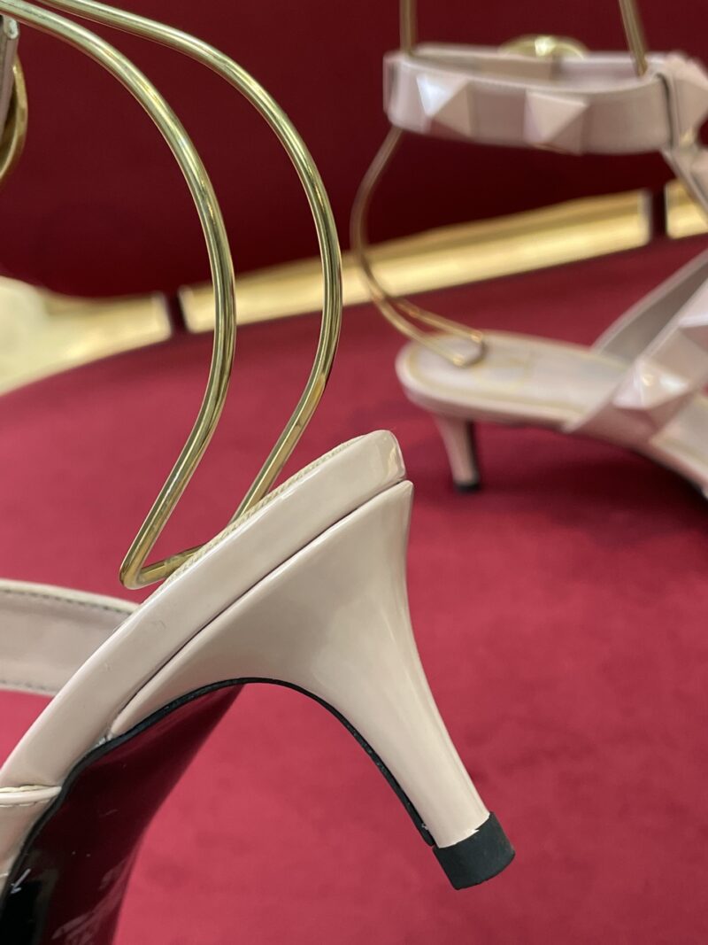 Valentino 2022SS Heels(Size:35-42) - Image 8