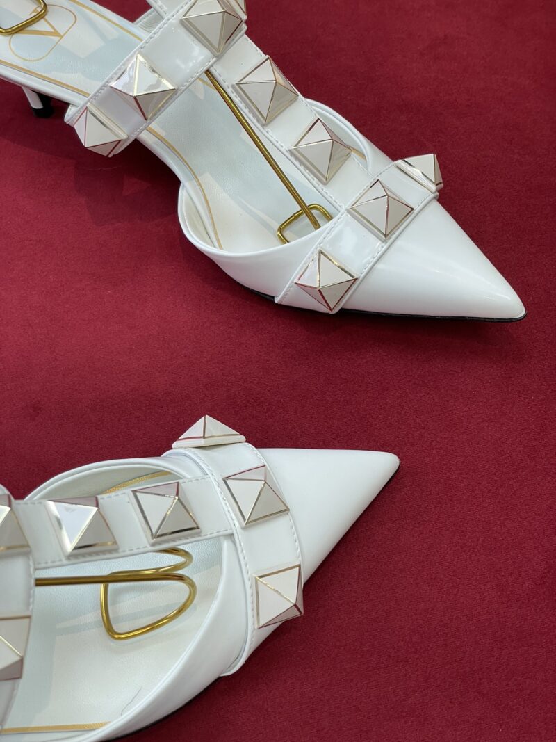Valentino 2022SS Heels(Size:35-42) - Image 6