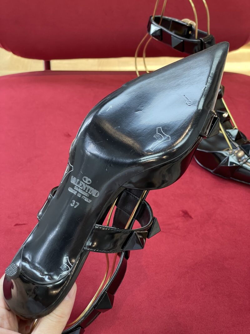Valentino 2022SS Heels(Size:35-42) - Image 9