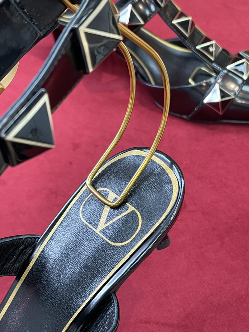 Valentino 2022SS Heels(Size:35-42) - Image 7