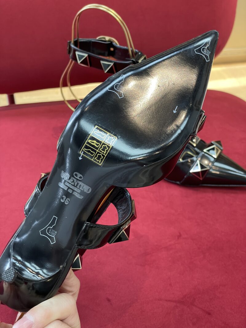 Valentino 2022SS Heels(Size:35-42) - Image 9