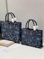 Diro Book Tote - Image 10