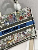 Diro Book Tote - Image 12