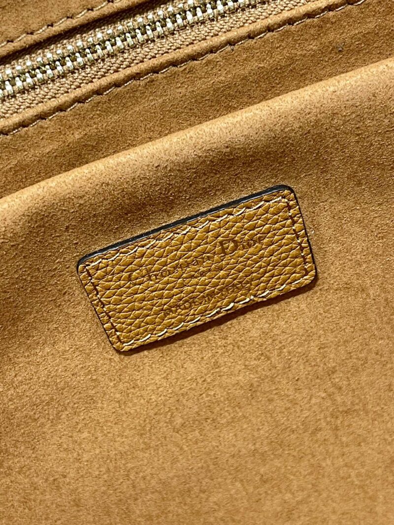 Diro Book Tote - Image 2