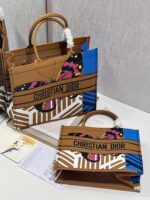 Diro Book Tote - Image 5