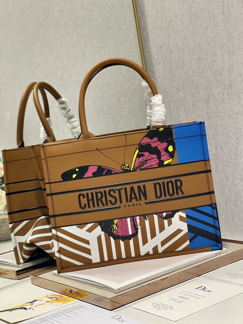 Diro Book Tote - Image 7