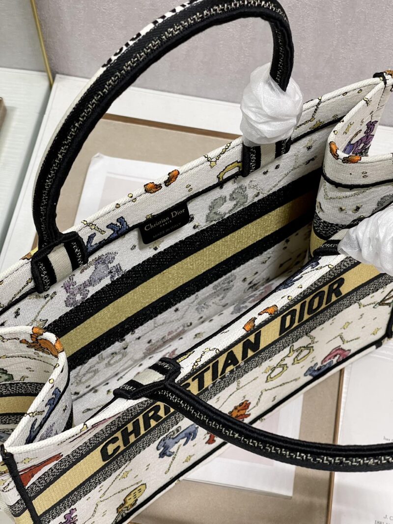 Diro Small Book Tote-36.5CM - Image 5