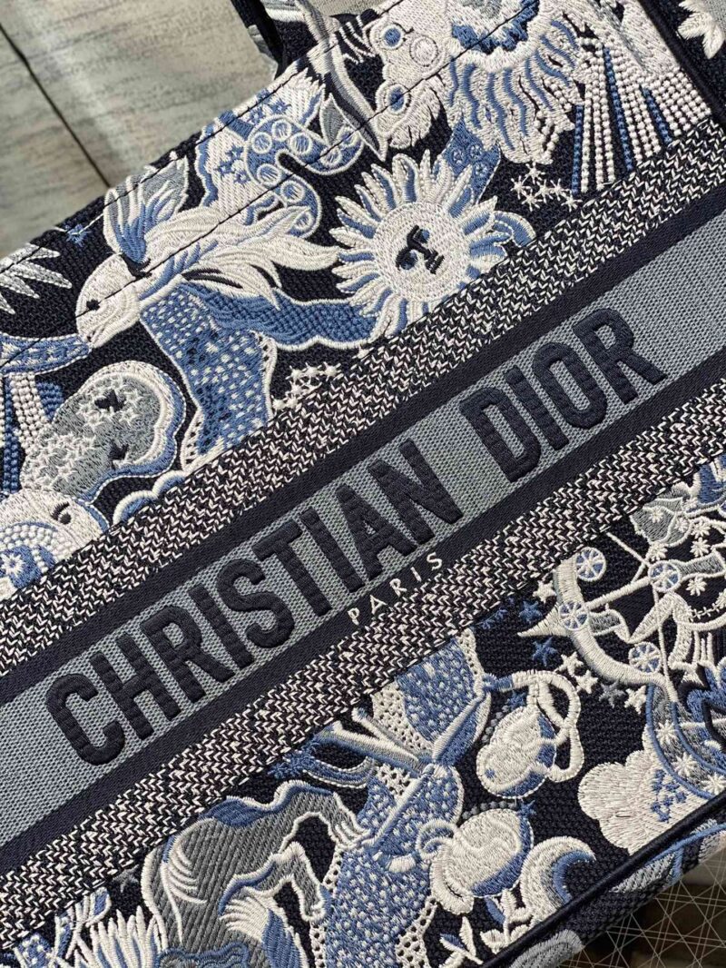 Diro Small Book Tote-36.5CM - Image 2