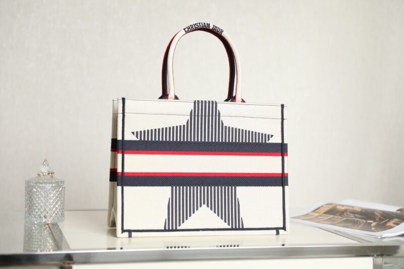 Diro Small Book Tote-36.5CM - Image 2