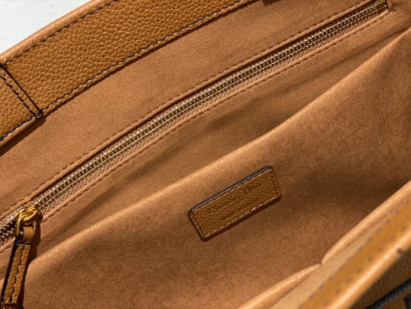 Diro Small Book Tote-36.5CM - Image 5