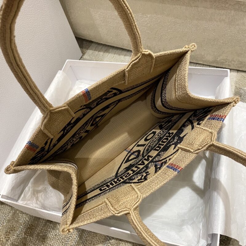 Diro Small Book Tote-26*8*22CM - Image 6