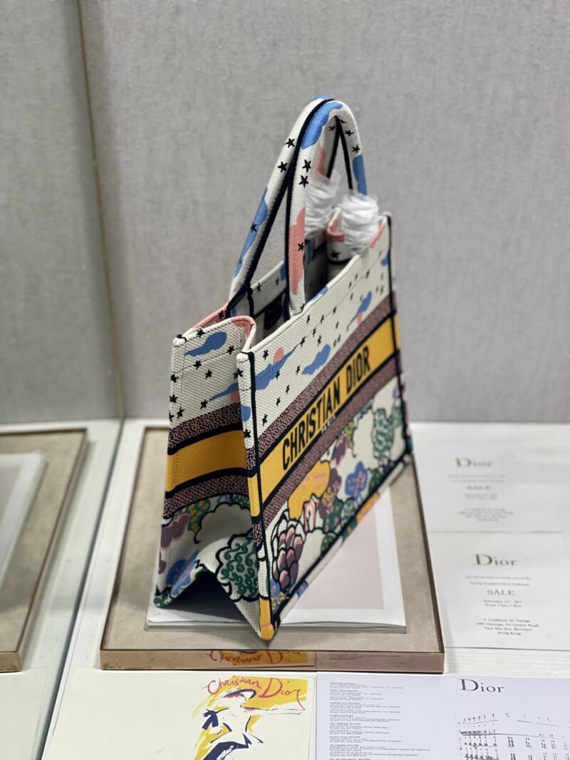 Diro Small Book Tote-36.5CM - Image 4