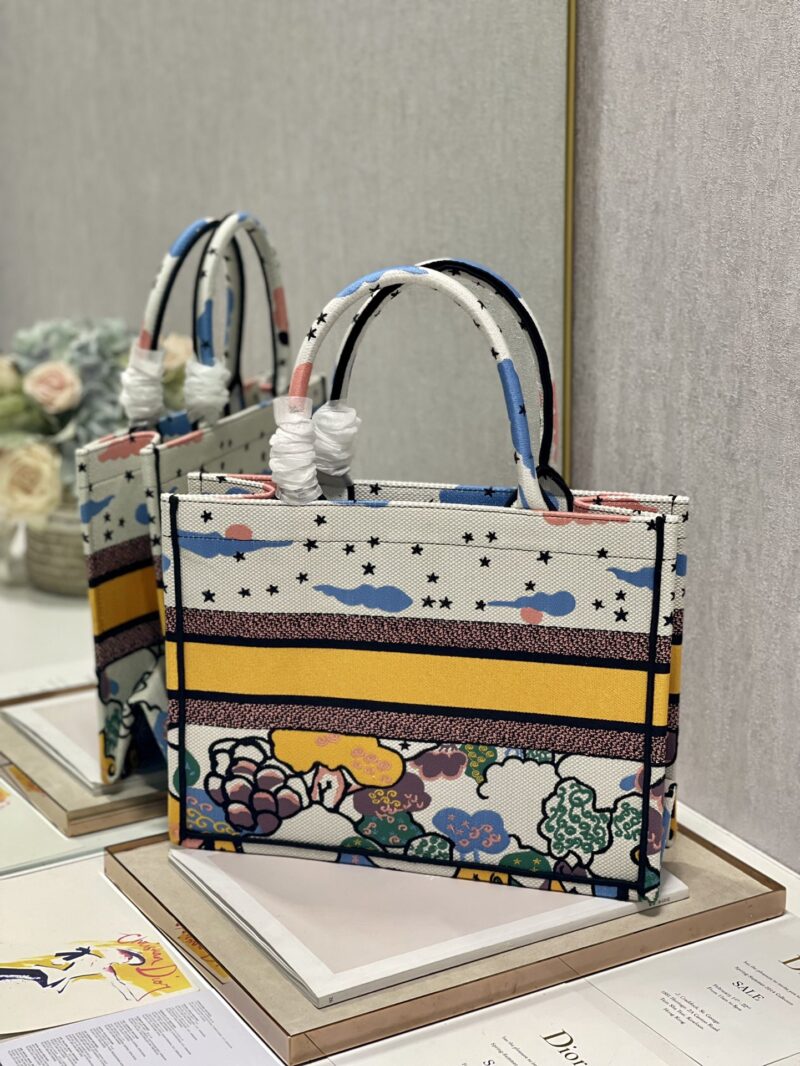 Diro Small Book Tote-36.5CM - Image 8