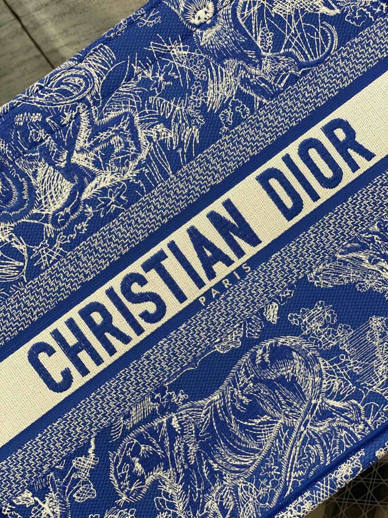 Diro Small Book Tote-36.5CM - Image 3