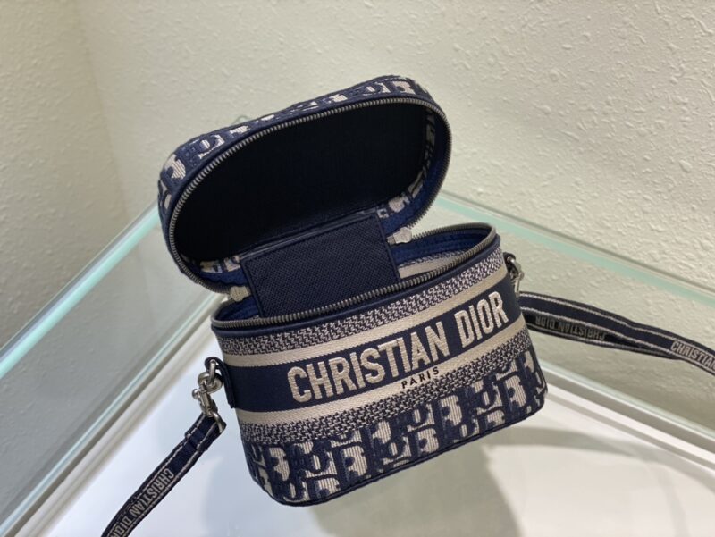 Diro Cosmetic Bag-18*.5*13*10.5CM - Image 7