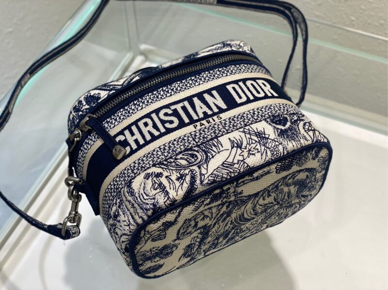 Diro Cosmetic Bag-18*.5*13*10.5CM - Image 6