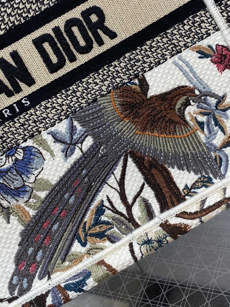 Diro Small Book Tote-26*8*22CM - Image 2