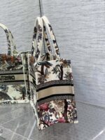 Diro Small Book Tote-26*8*22CM - Image 5