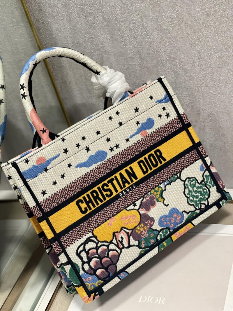 Diro Small Book Tote-26*8*22CM - Image 3