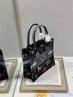 Diro Small Book Tote-26*8*22CM - Image 4