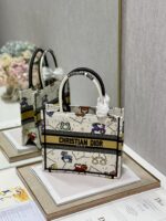 Diro Small Book Tote-26*8*22CM - Image 3