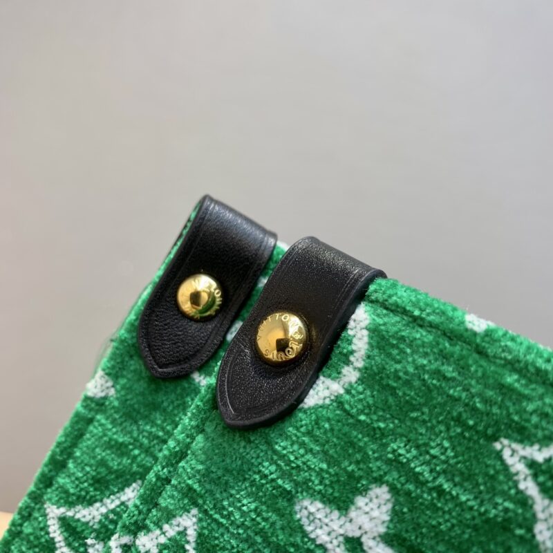 Louis Vuitton Onthego Handbag-25*19*11.5 CM - Image 4