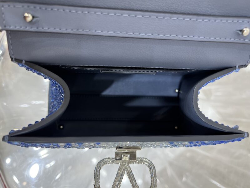 Valentino Vlogo Signature Chain Bag-19*13*9CM - Image 7