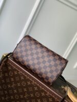 Louis Vuitton Handbags-23*13*14CM - Image 4