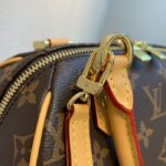 Louis Vuitton Handbags-23*13*14CM - Image 7