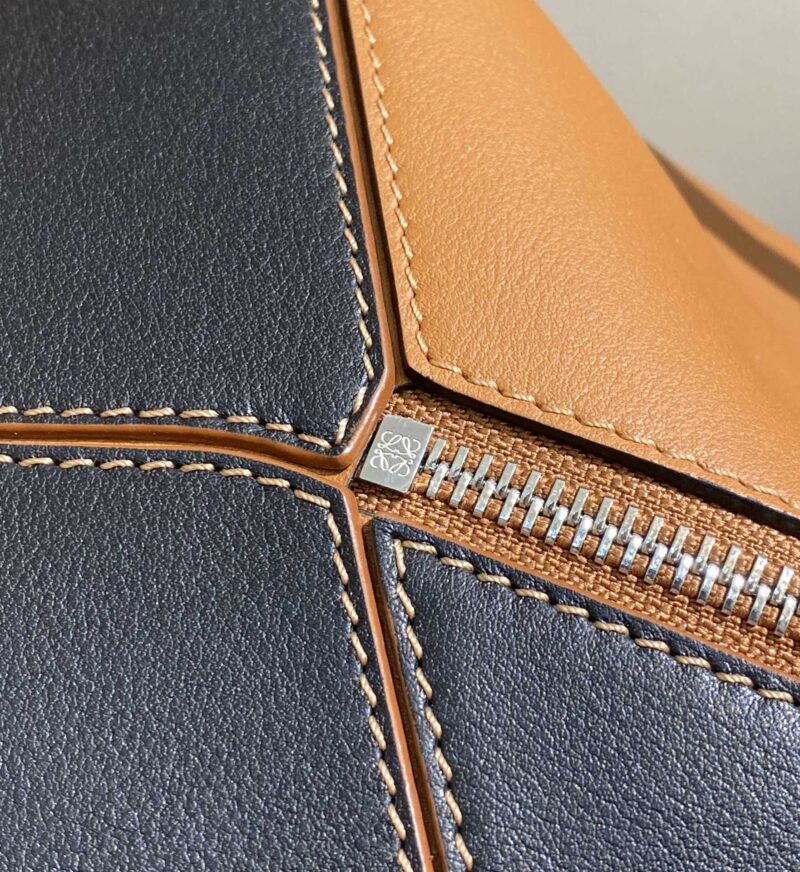 Lowee Puzzle Small Bag-24*10*14CM - Image 9