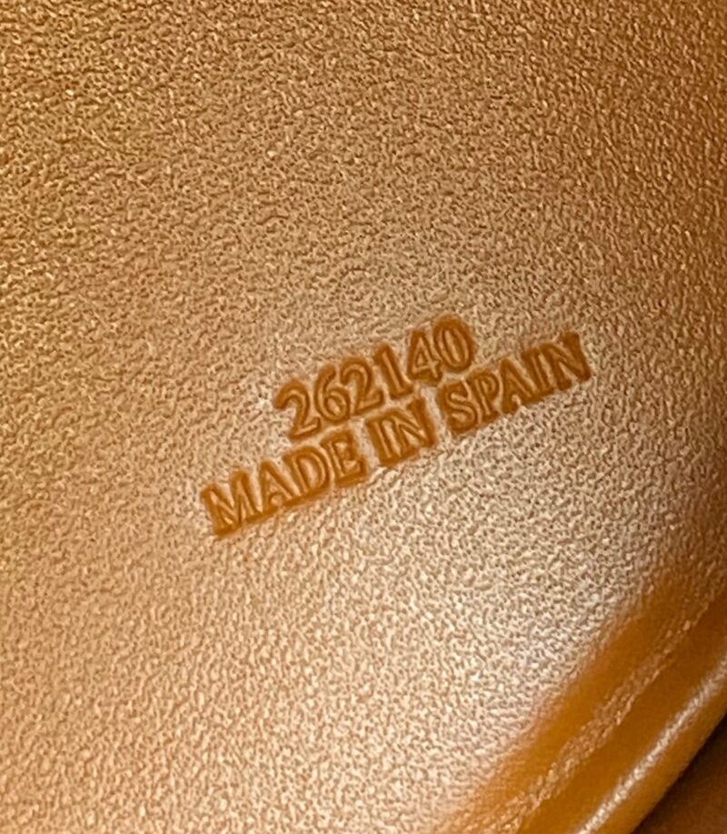 Lowee Moulded Bucket Bag-24*16*12CM - Image 3