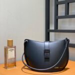 Lowee Moulded Bucket Bag-24*16*12CM