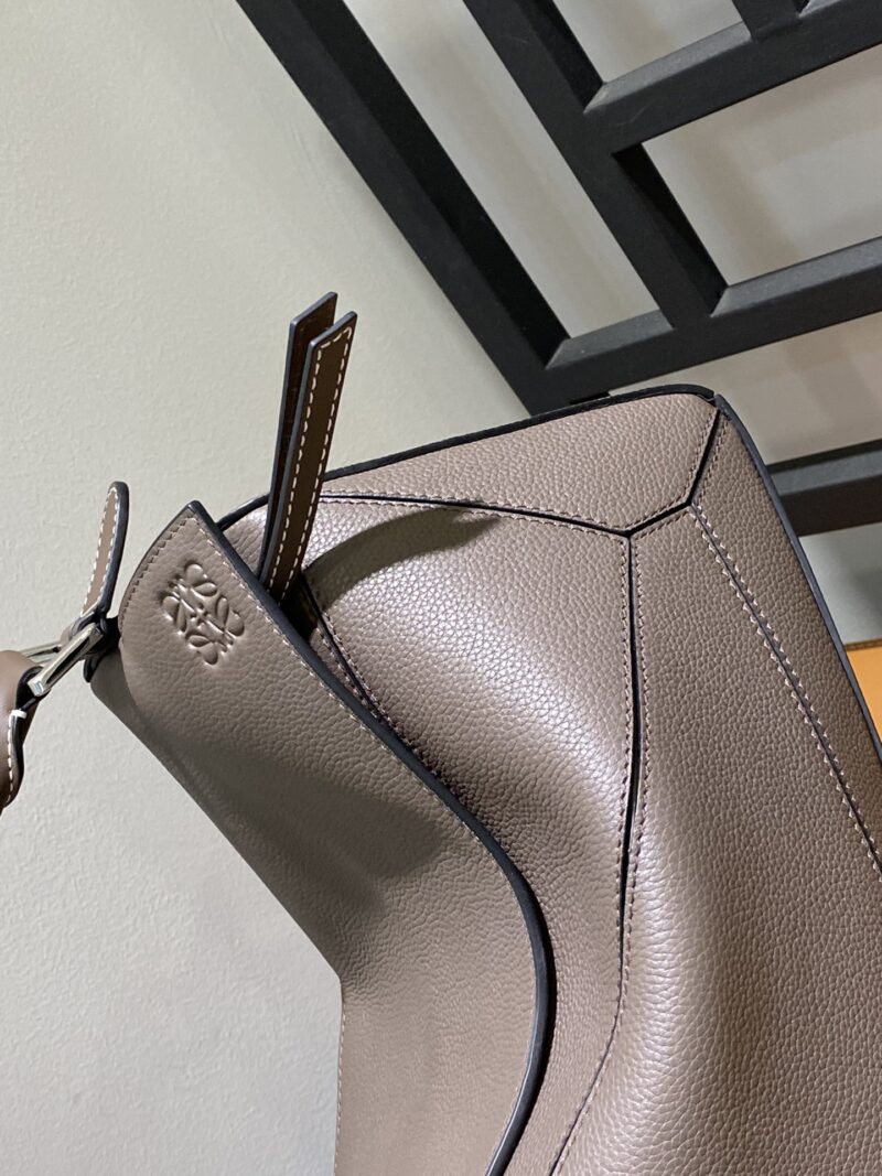 Lowee Puzzle Medium Bag-29*18*12CM - Image 9