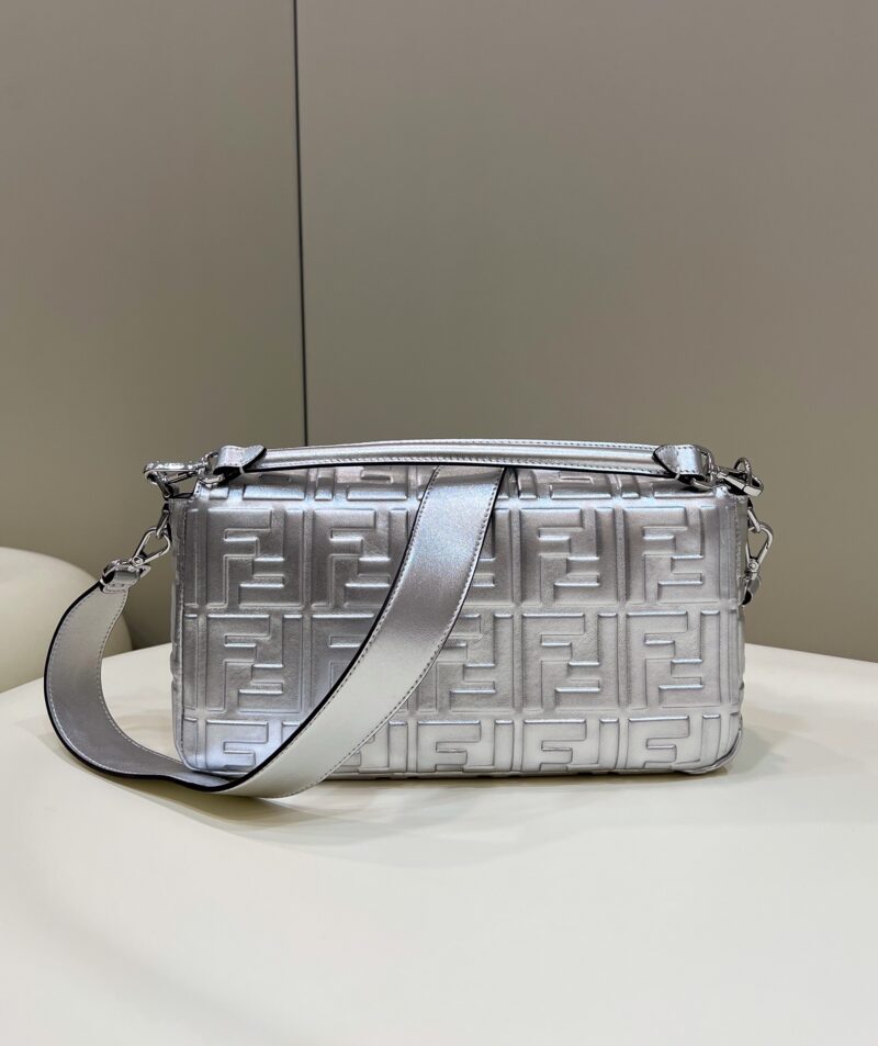 Fendi Baguette Bag - Image 2