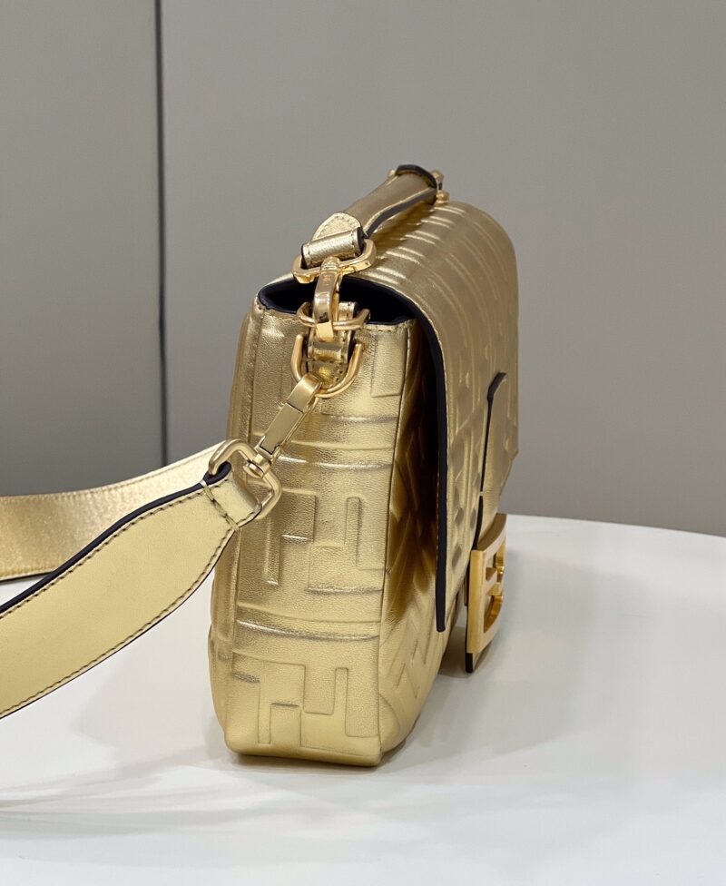 Fendi Baguette Bag - Image 6