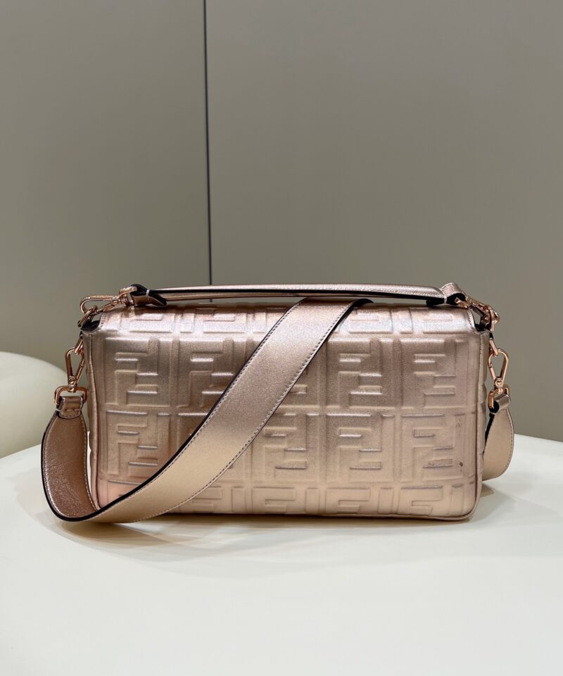 Fendi Baguette Bag - Image 3