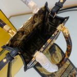 Fendace Mini Tote Bag-13*18*6.5CM - Image 7