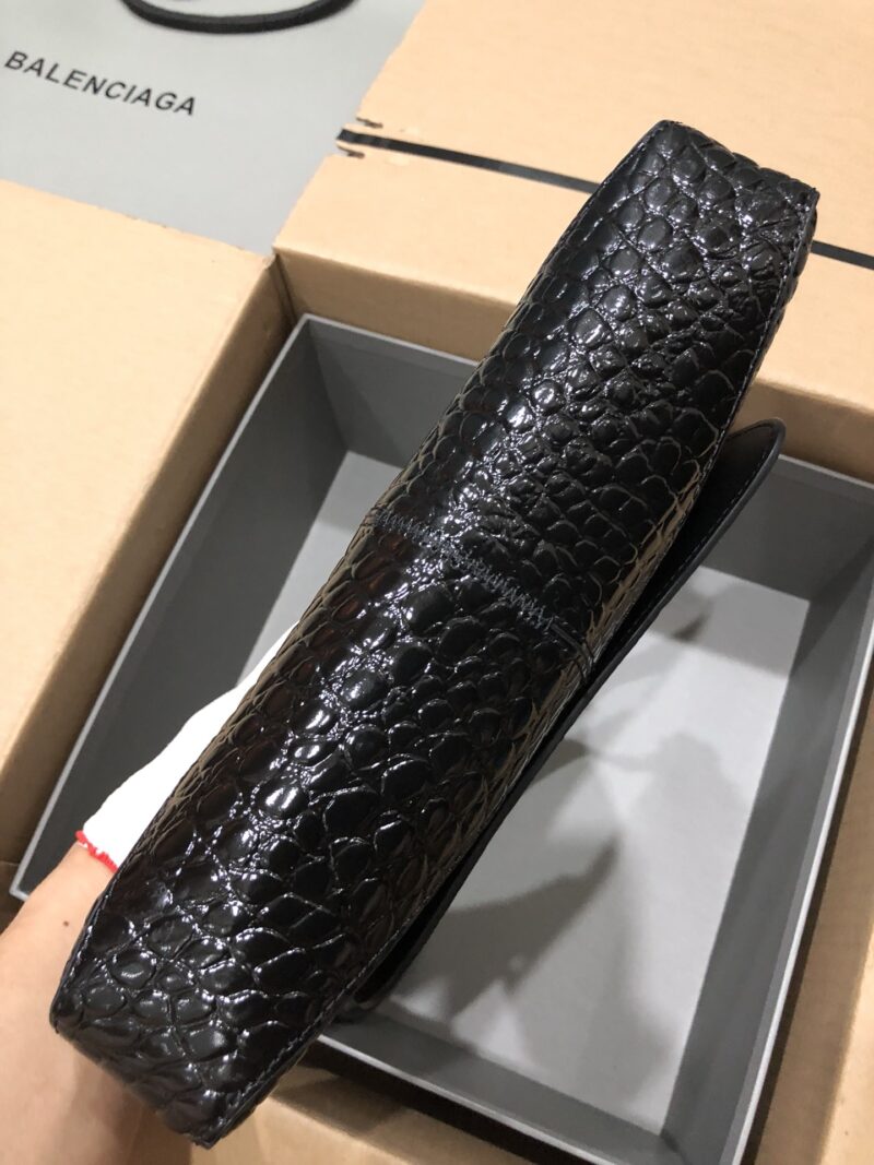Balenciag XX Flap Bag Crocodile Embossed-27*4.8*15.5CM - Image 6