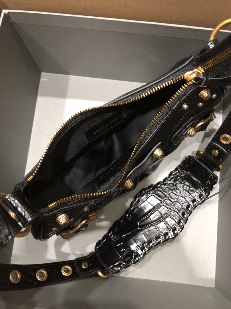 Balenciag Le Cagole Handbags-26*16*10CM - Image 7